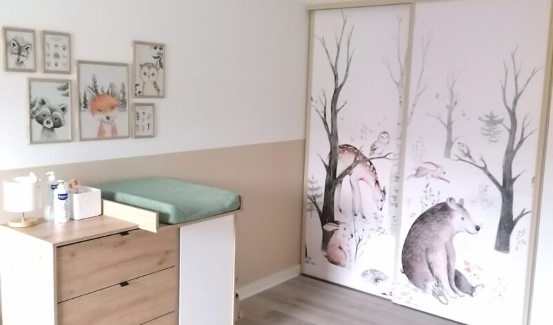 chambre-animaux-forêt-beige